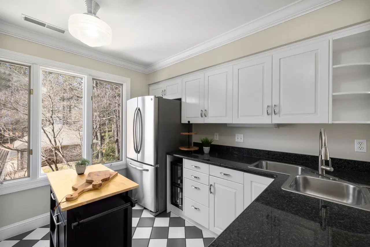 Kitchen Cabinet Makeover in District of Columbia